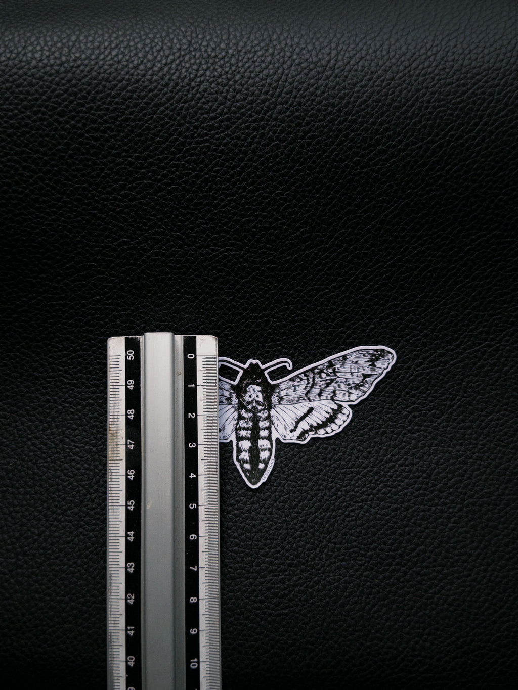 Moth Sticker - Semnatura