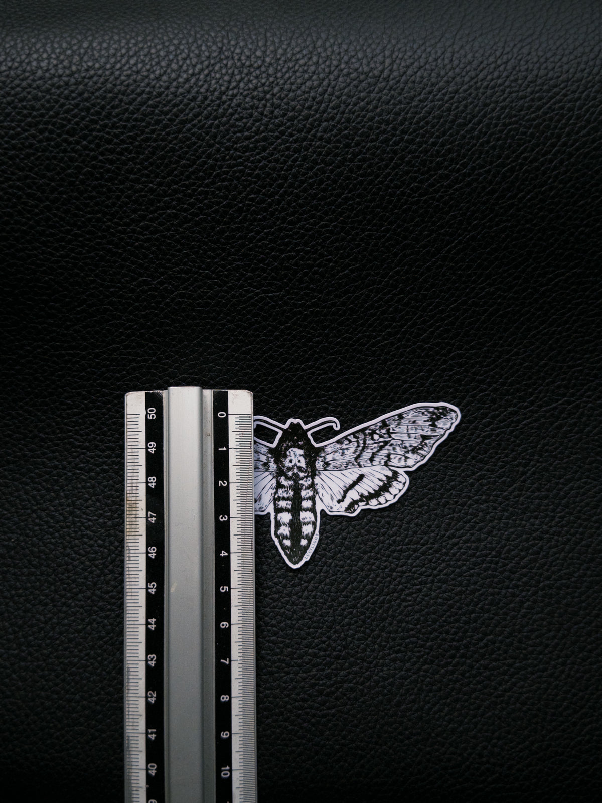 Moth Sticker - Semnatura